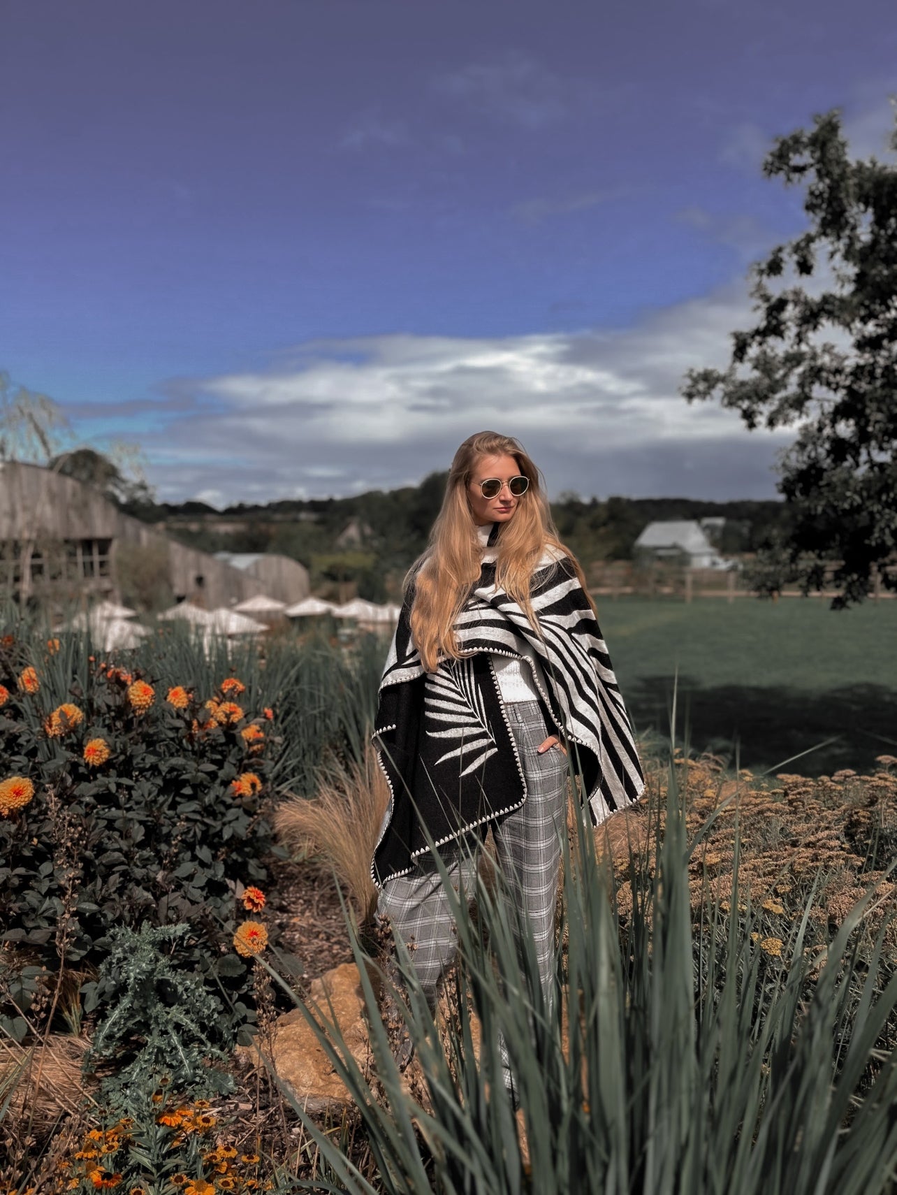 PONCHO | NATURA BLACK