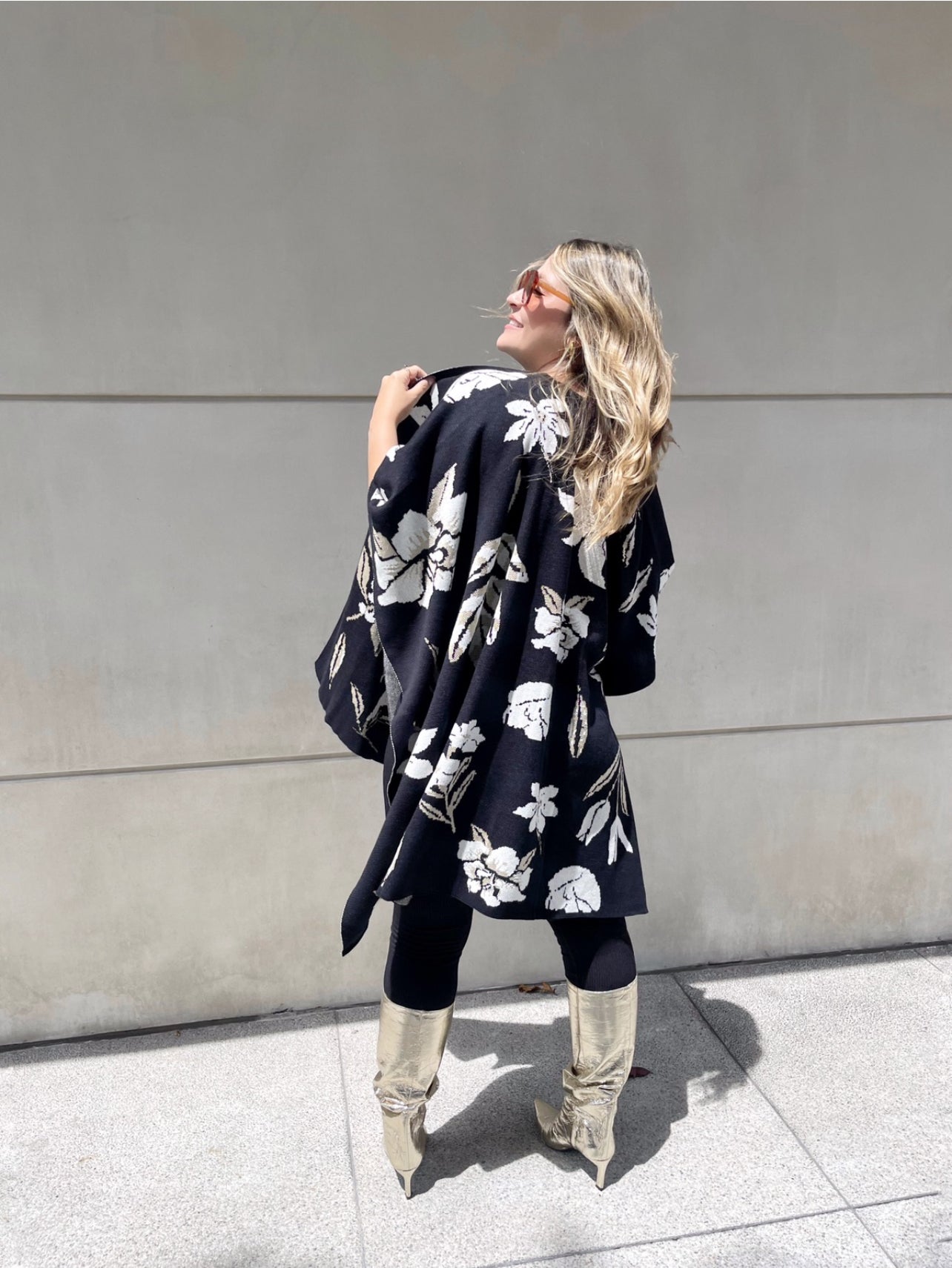 PONCHO | GOLD MONACO