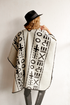 PONCHO | XO, BLACK & WHITE